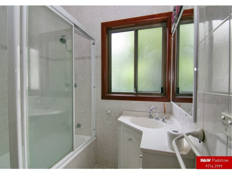 38 Parmal Avenue, Padstow NSW 2211