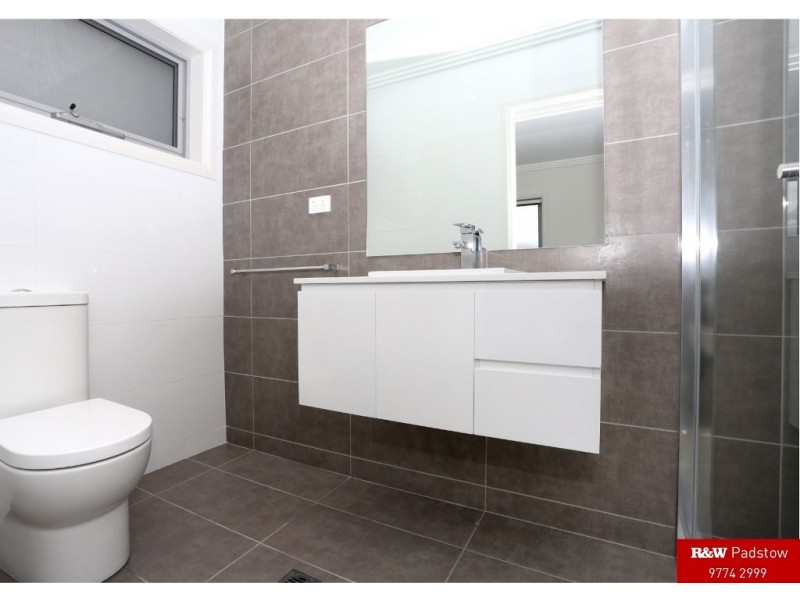 34A Mae Crescent, Panania NSW 2213