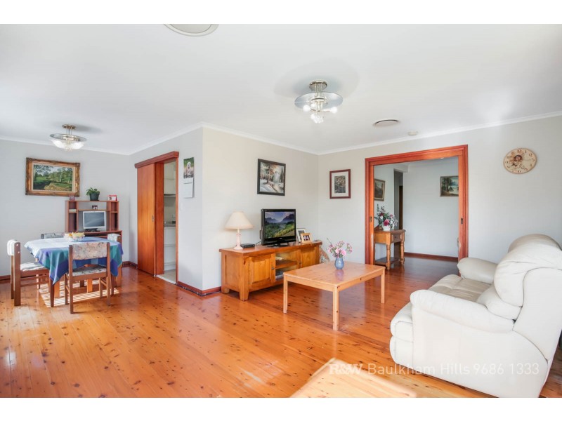 11 Flinders Avenue, Baulkham Hills NSW 2153