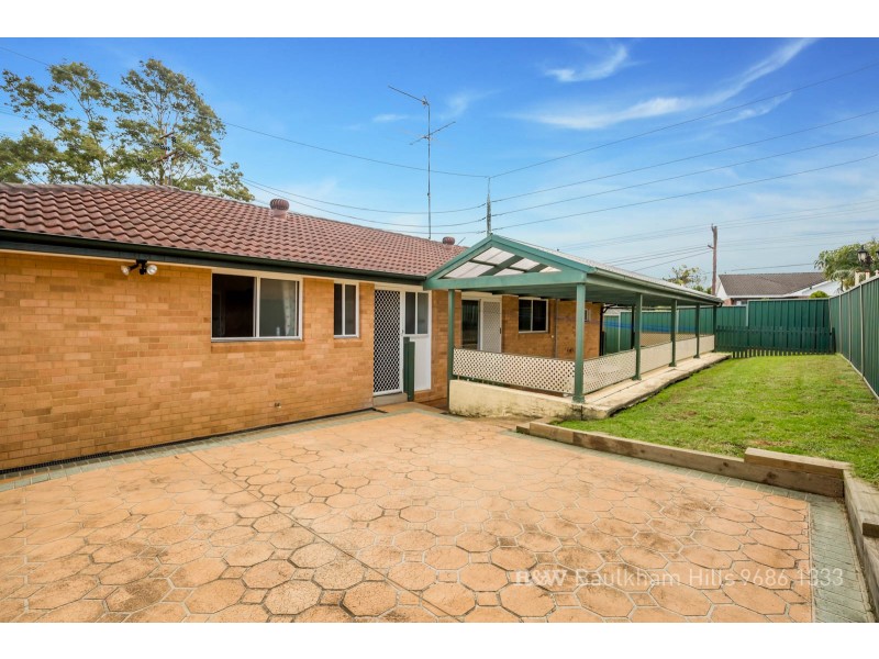 11 Flinders Avenue, Baulkham Hills NSW 2153