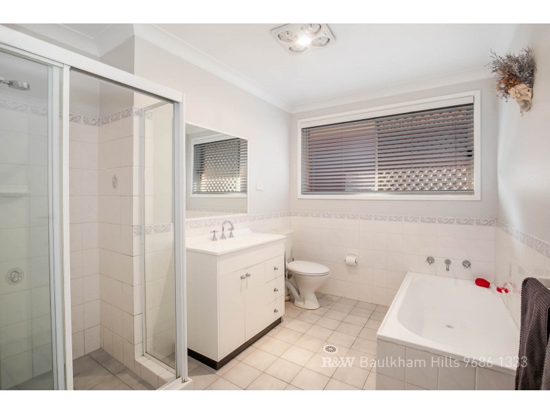 115 Pagoda Crescent, Quakers Hill NSW 2763