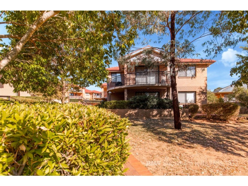 35/49 Dobson Crescent, Baulkham Hills NSW 2153