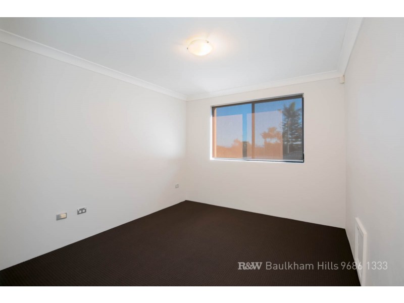 35/49 Dobson Crescent, Baulkham Hills NSW 2153