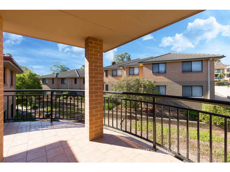 35/49 Dobson Crescent, Baulkham Hills NSW 2153