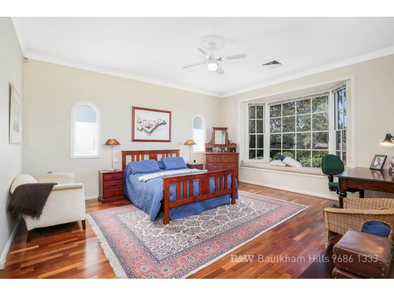 11 Adam Place, Glenhaven NSW 2156