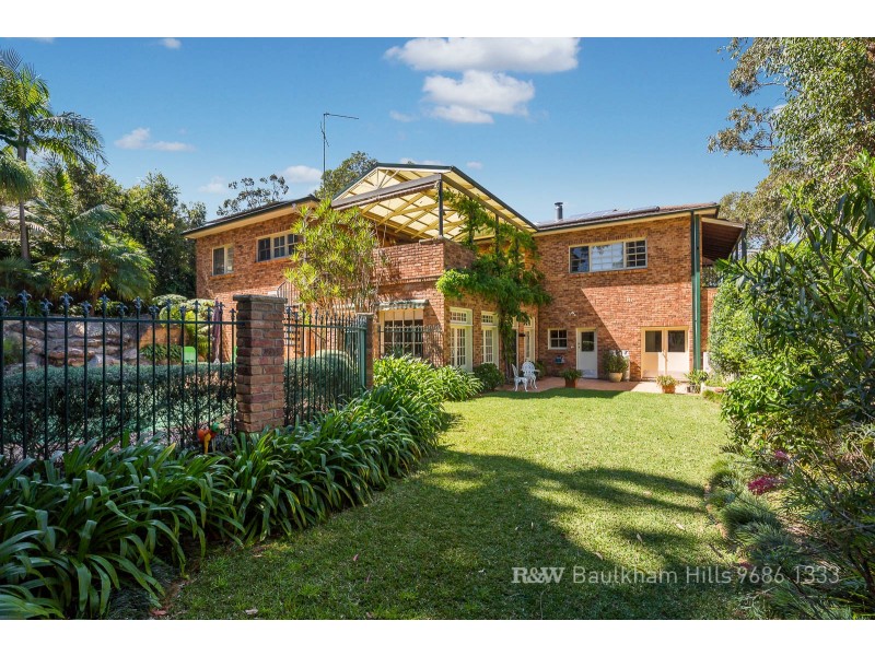 11 Adam Place, Glenhaven NSW 2156