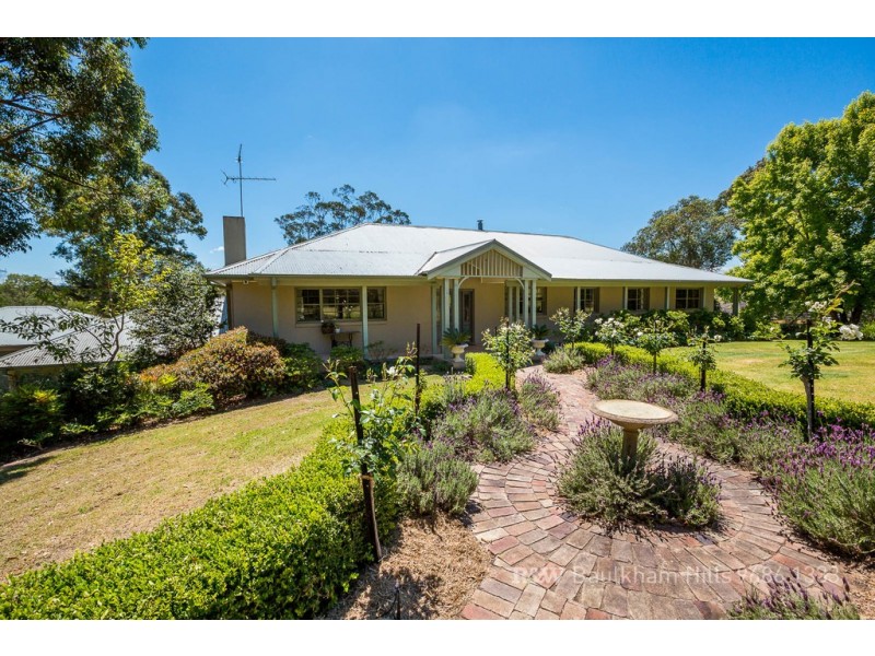 11 Whitehall Road, Kenthurst NSW 2156