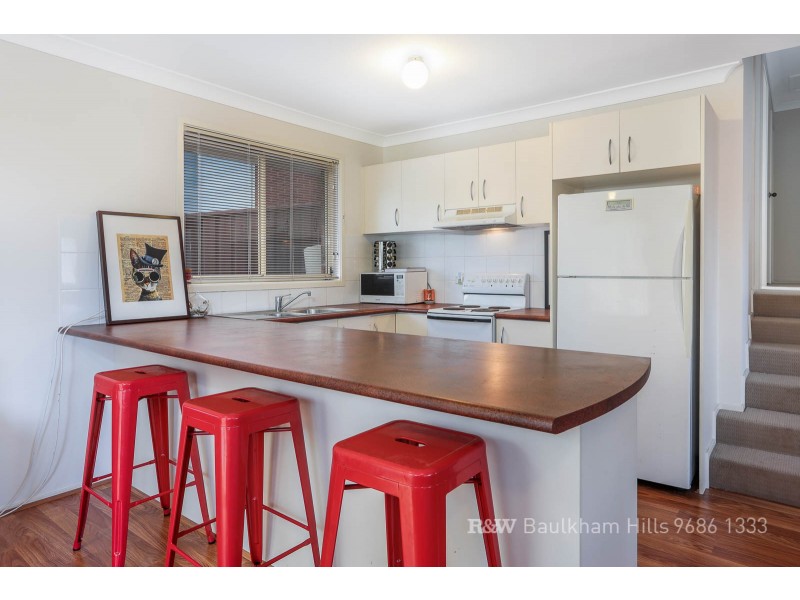 2 Lloyd George Avenue, Winston Hills NSW 2153