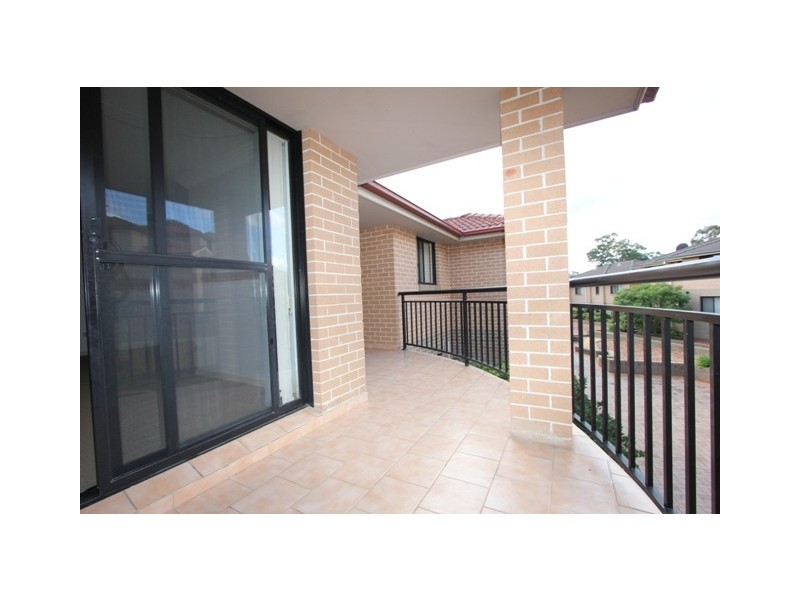 30/49 Dobson Crescent, Baulkham Hills NSW 2153