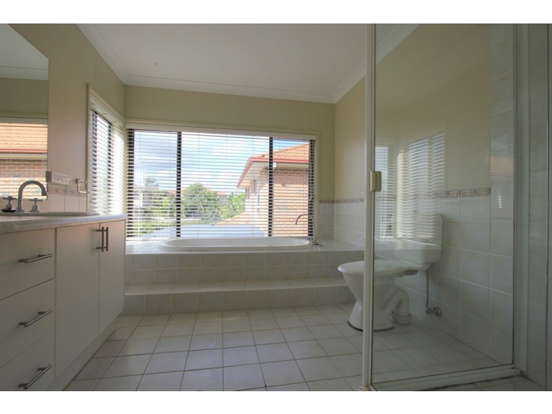 96 Brampton Drive, Beaumont Hills NSW 2155