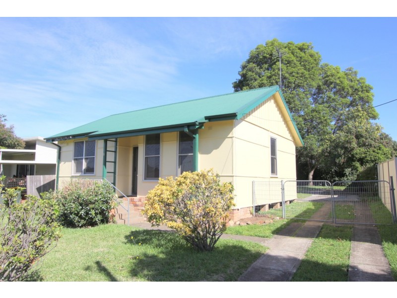 8 Mountfort Street, Lalor Park NSW 2147