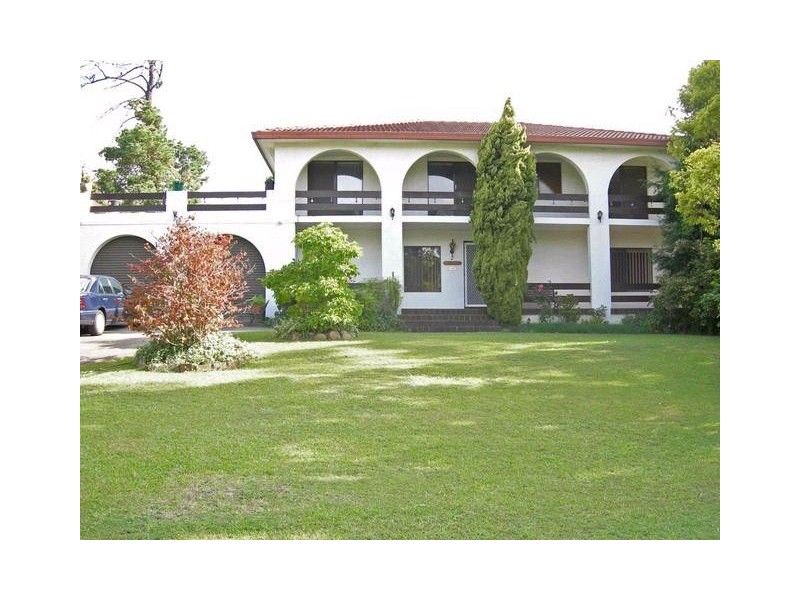 2  Lawson Place, Castle Hill NSW 2154