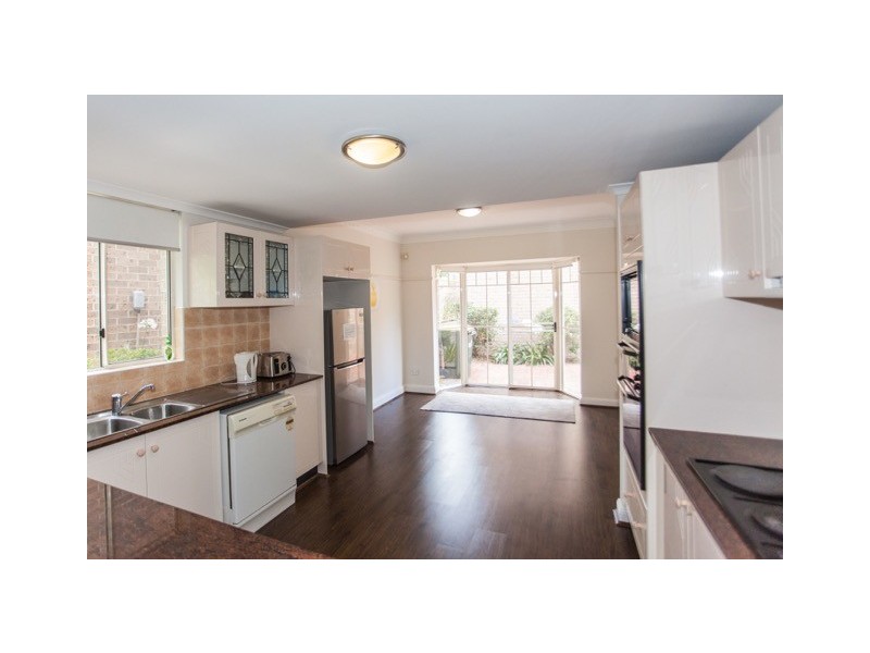 133/40 Strathalbyn Drive, Oatlands NSW 2117