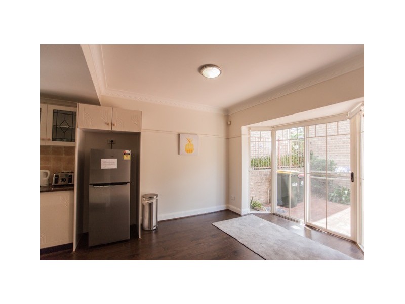 133/40 Strathalbyn Drive, Oatlands NSW 2117