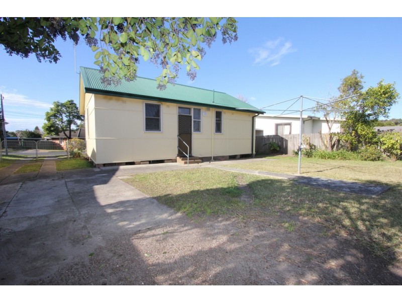 8 Mountfort Street, Lalor Park NSW 2147