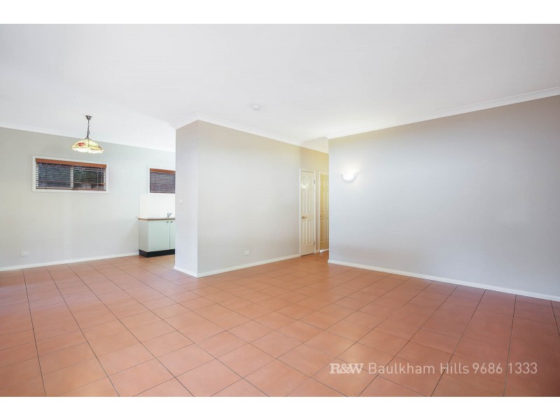 2B Glenn Avenue, Northmead NSW 2152