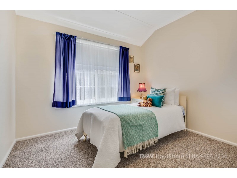 25 Canyon Road, Baulkham Hills NSW 2153