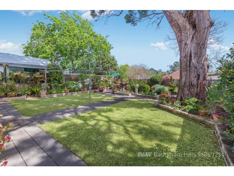 25 Canyon Road, Baulkham Hills NSW 2153