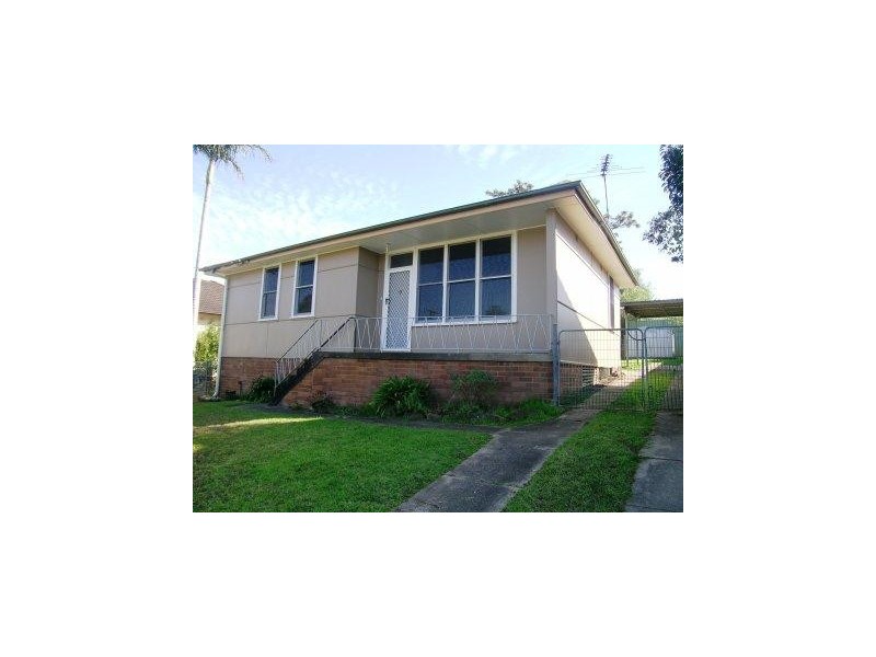 8 Fisher Road, Lalor Park NSW 2147