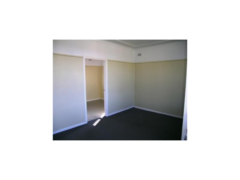 8 Fisher Road, Lalor Park NSW 2147