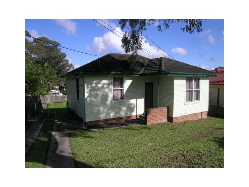 8  Koorabel Road, Lalor Park NSW 2147