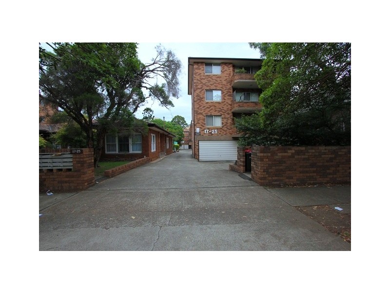 4/17-25 Elizabeth Street, Parramatta NSW 2150