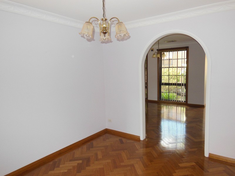 18a  Batavia Place, Baulkham Hills NSW 2153