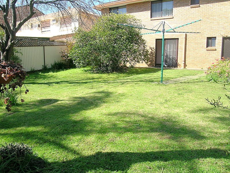 St Johns Park NSW 2176