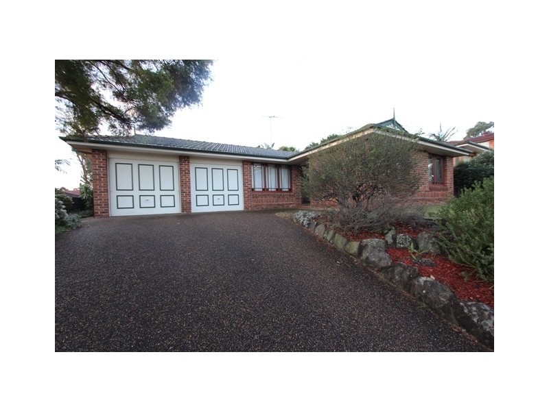 9 Clinton Street, Quakers Hill NSW 2763