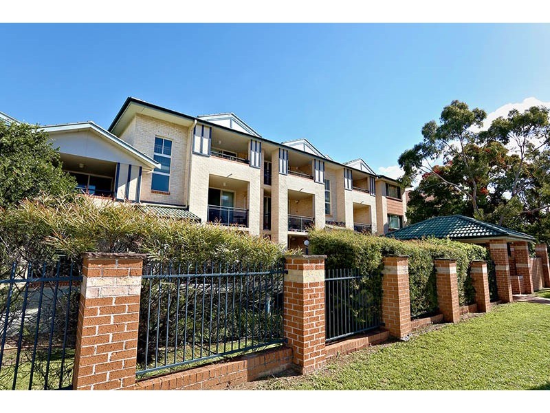 4/392-402 Windsor Road, Baulkham Hills NSW 2153