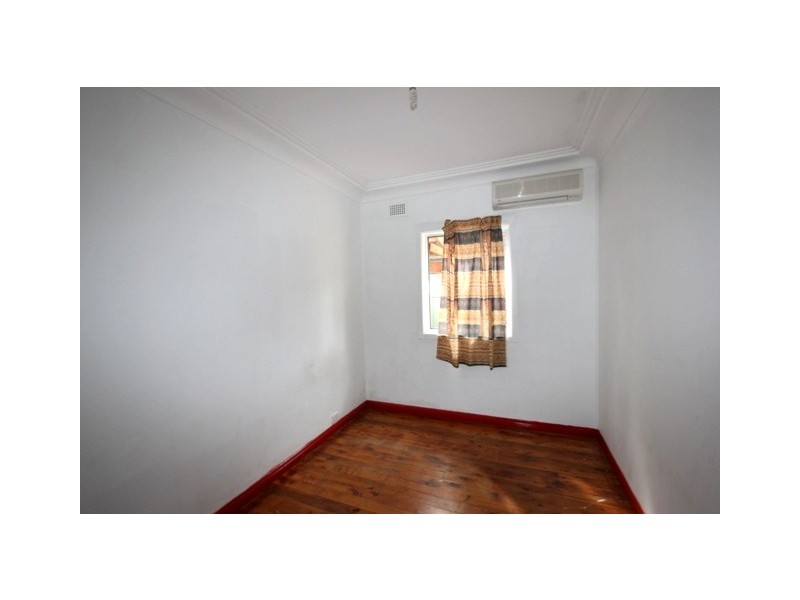 13 Moir Avenue, Northmead NSW 2152