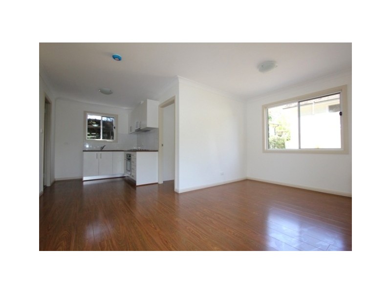 27A Moffatt Drive, Lalor Park NSW 2147