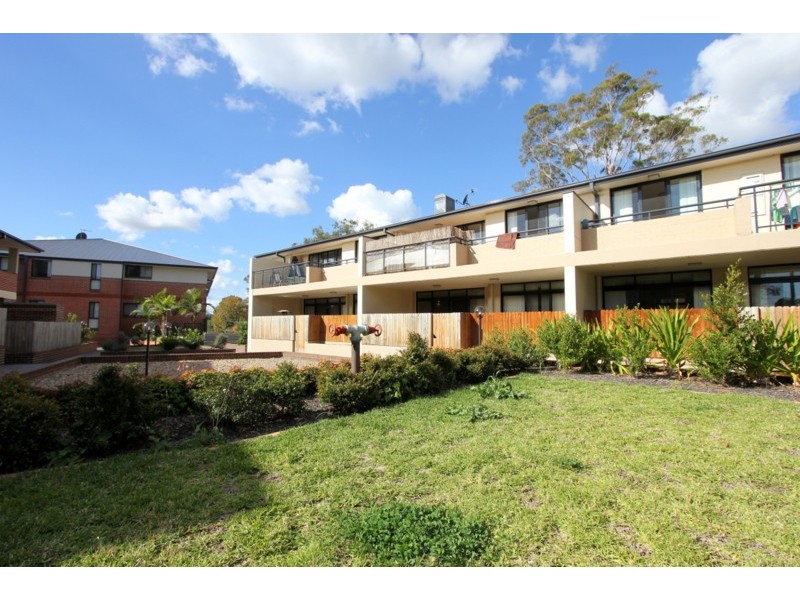 2/1 Russell Street, Baulkham Hills NSW 2153