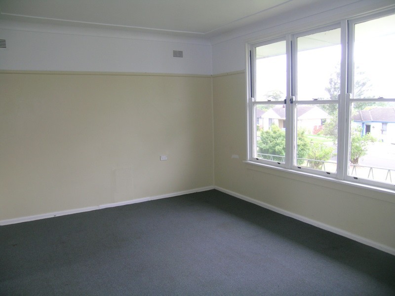 8 Fisher Road, Lalor Park NSW 2147