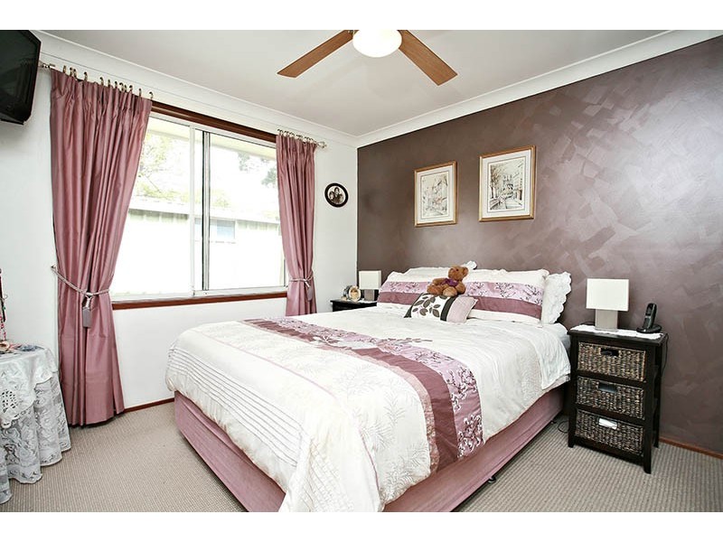 16 Icarus Place, Quakers Hill NSW 2763