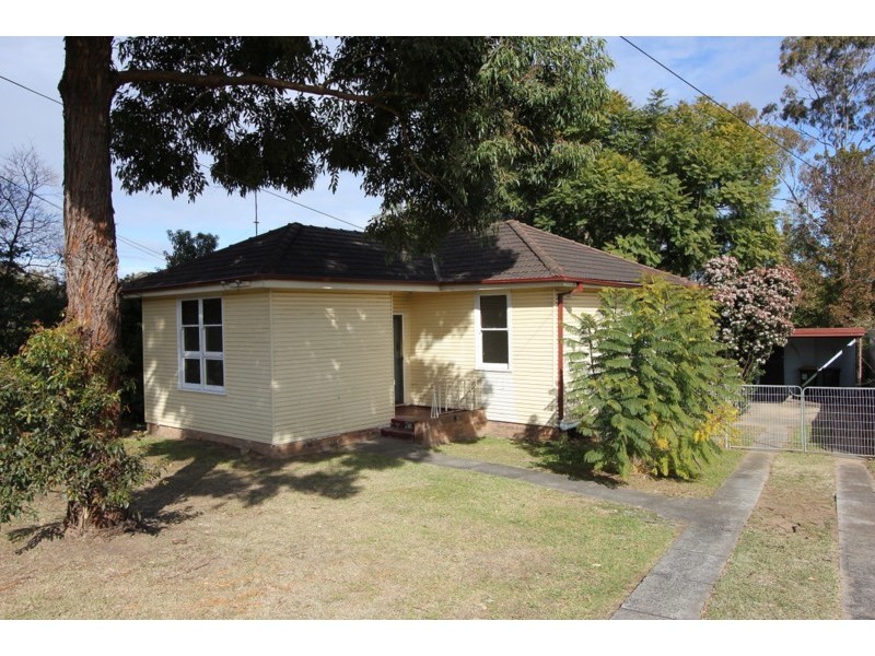 8 Ibis Road, Lalor Park NSW 2147