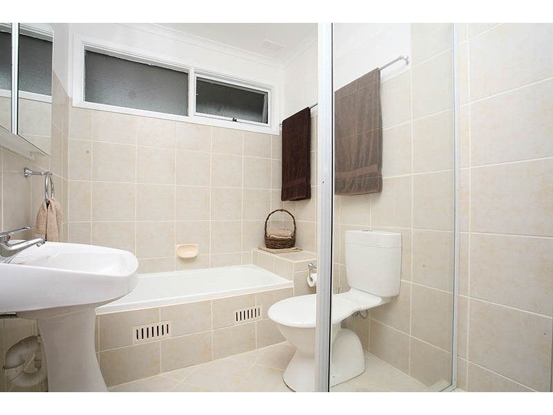 10 Talkook Place, Baulkham Hills NSW 2153