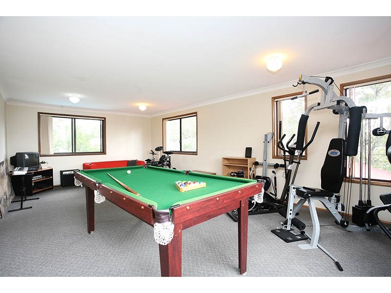 10 Talkook Place, Baulkham Hills NSW 2153