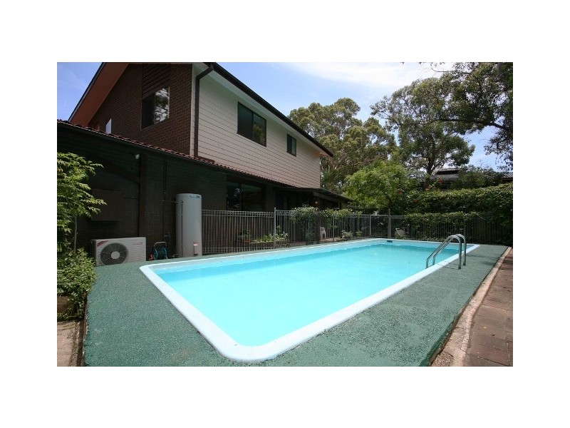 10 Talkook Place, Baulkham Hills NSW 2153