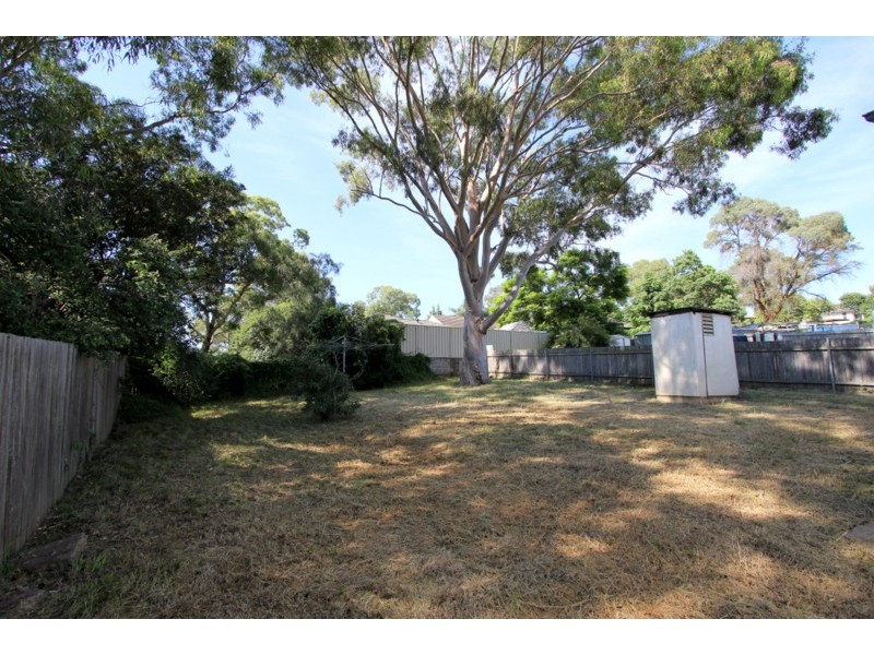 2 Ennis Place, Lalor Park NSW 2147