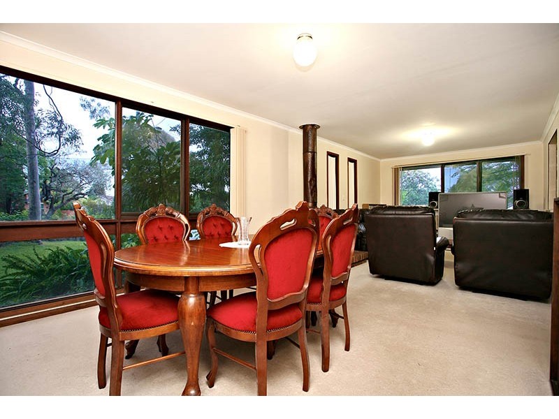 10 Talkook Place, Baulkham Hills NSW 2153