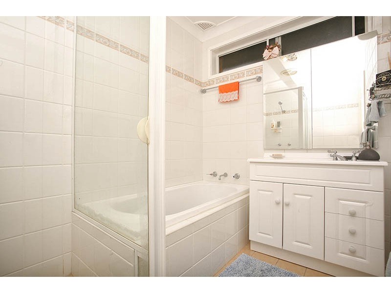 107 Greenbank Drive, Glenhaven NSW 2156