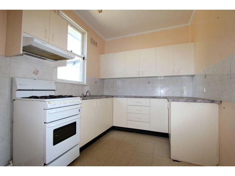 16 Hayes Road, Seven Hills NSW 2147