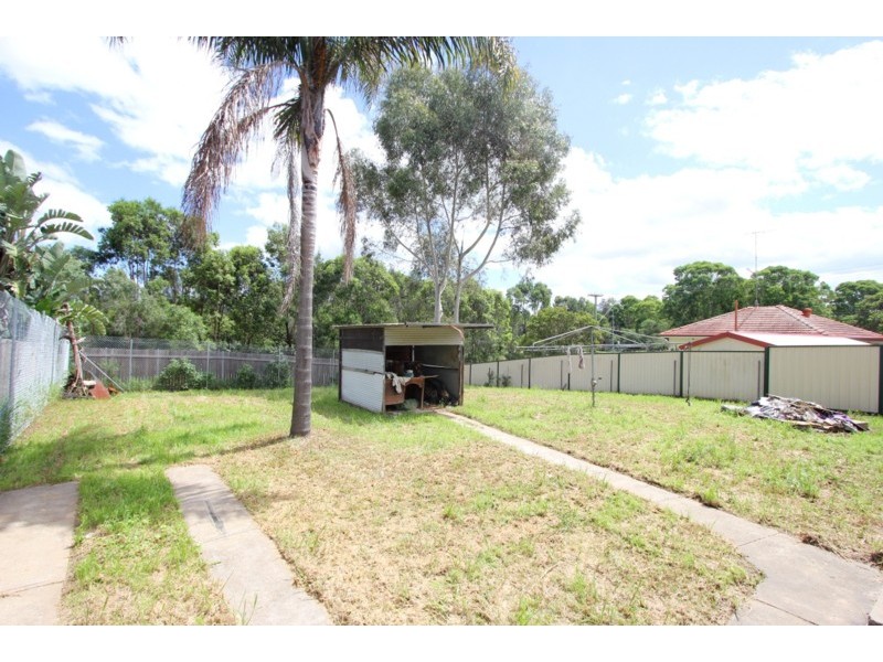 2 Lowry Road, Lalor Park NSW 2147