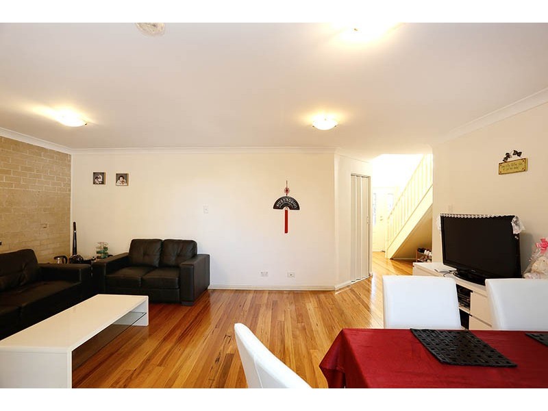 18/75-77 Old Northern Road, Baulkham Hills NSW 2153