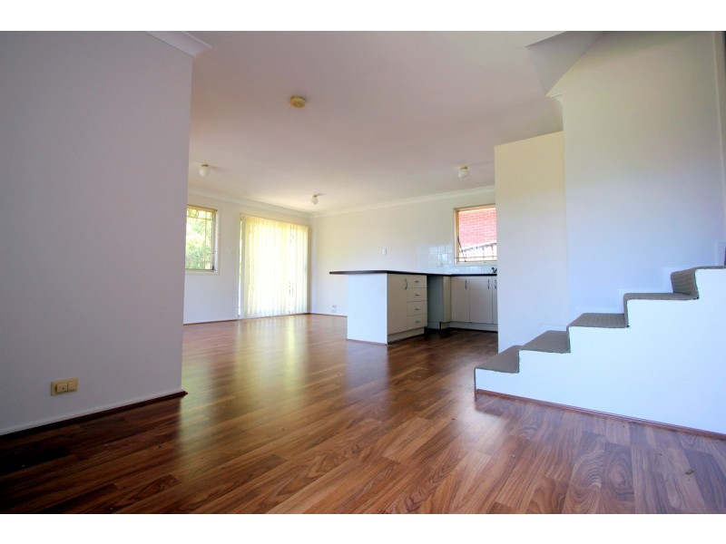 2 Lloyd George Avenue, Winston Hills NSW 2153