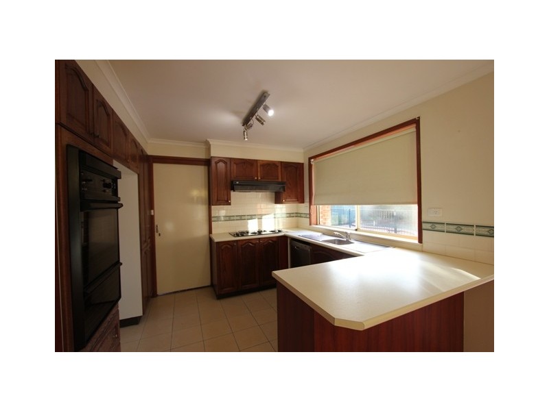 9 Clinton Street, Quakers Hill NSW 2763