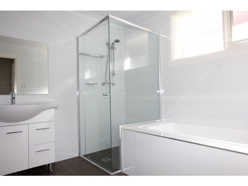 52 Rockley Avenue, Baulkham Hills NSW 2153