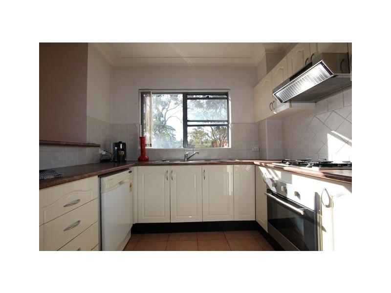 1/2-8 Hill Street, Baulkham Hills NSW 2153
