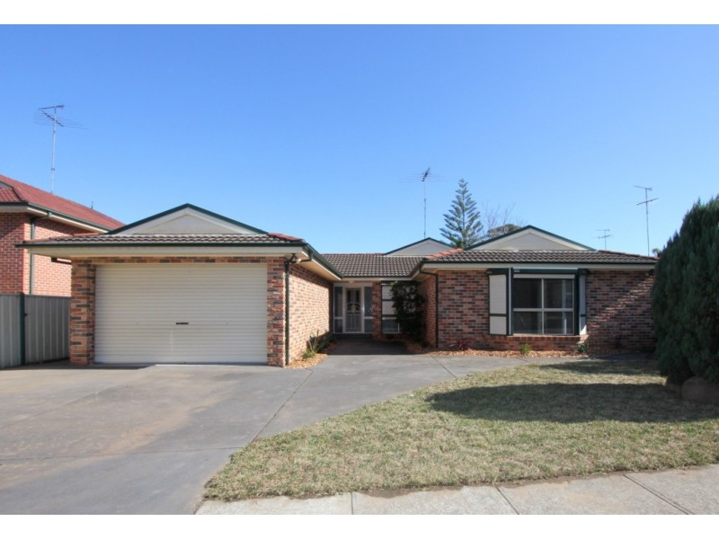 62 Pendley Crescent, Quakers Hill NSW 2763